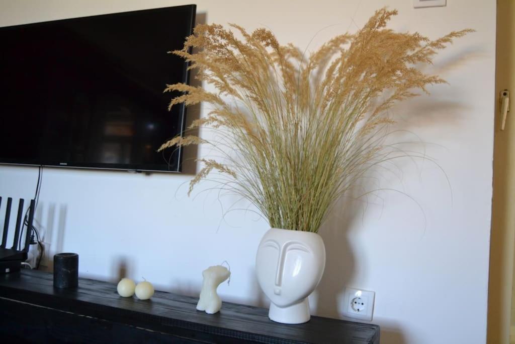 Una Apartment เซทินเจ ภายนอก รูปภาพ