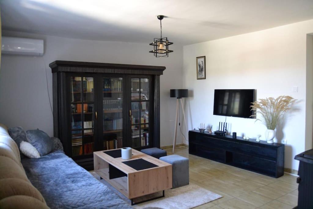 Una Apartment เซทินเจ ภายนอก รูปภาพ